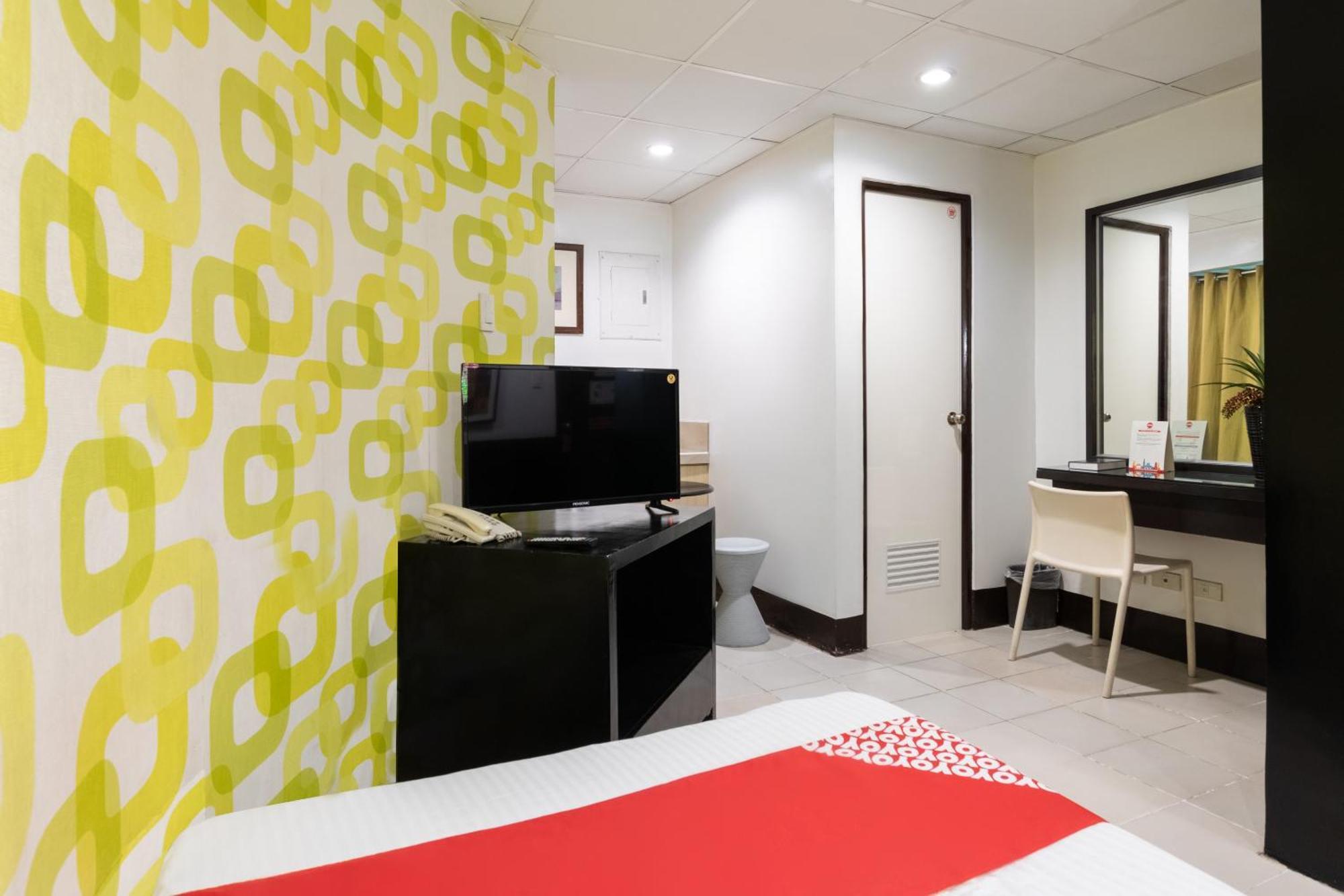 OYO 107 Orange Nest Hotel Manilla Buitenkant foto