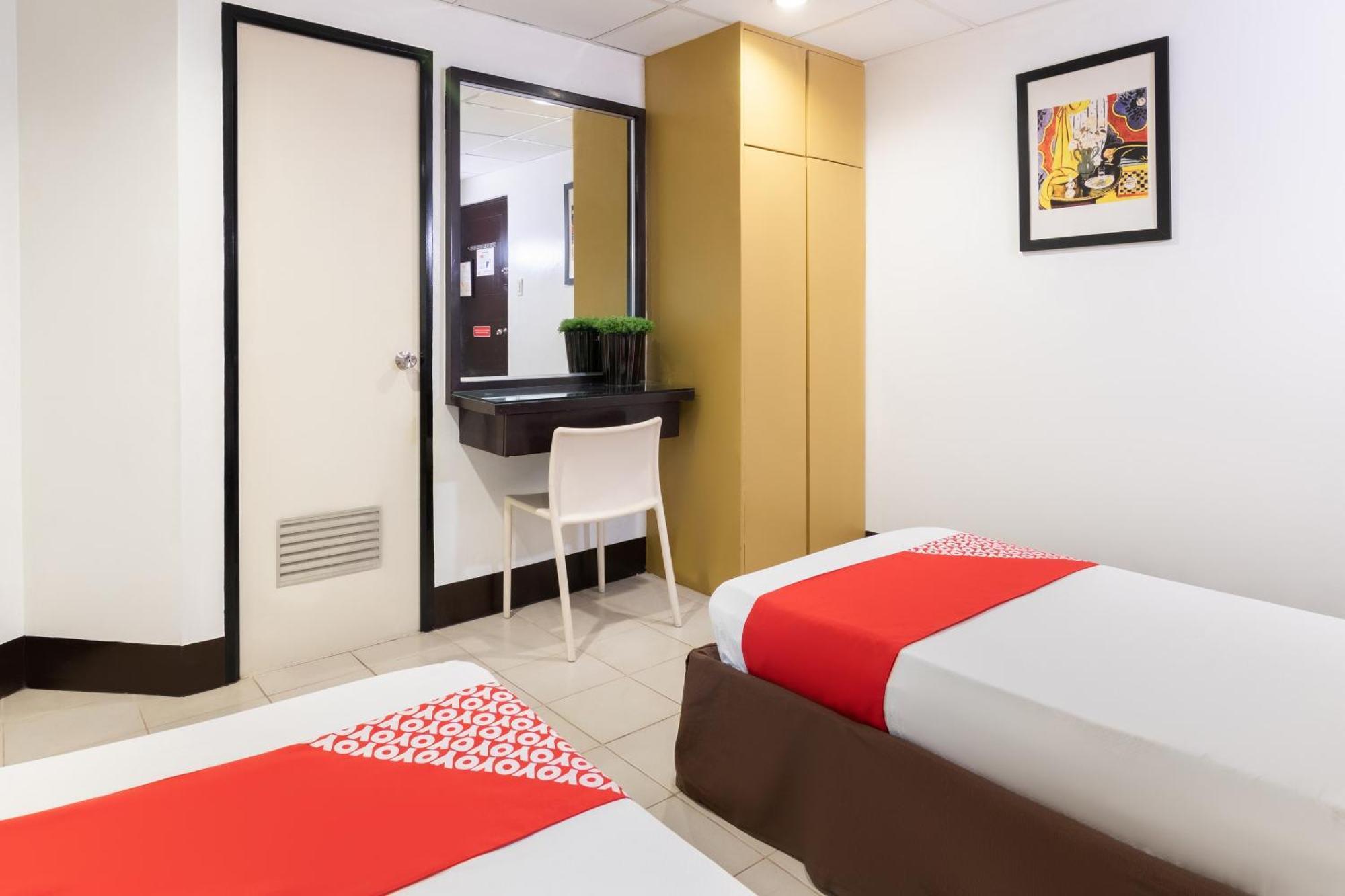 OYO 107 Orange Nest Hotel Manilla Buitenkant foto