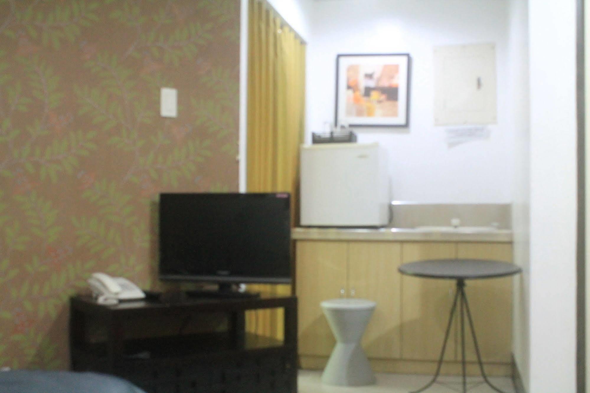 OYO 107 Orange Nest Hotel Manilla Buitenkant foto